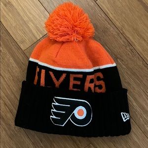 Flyers fleece lined pom hat